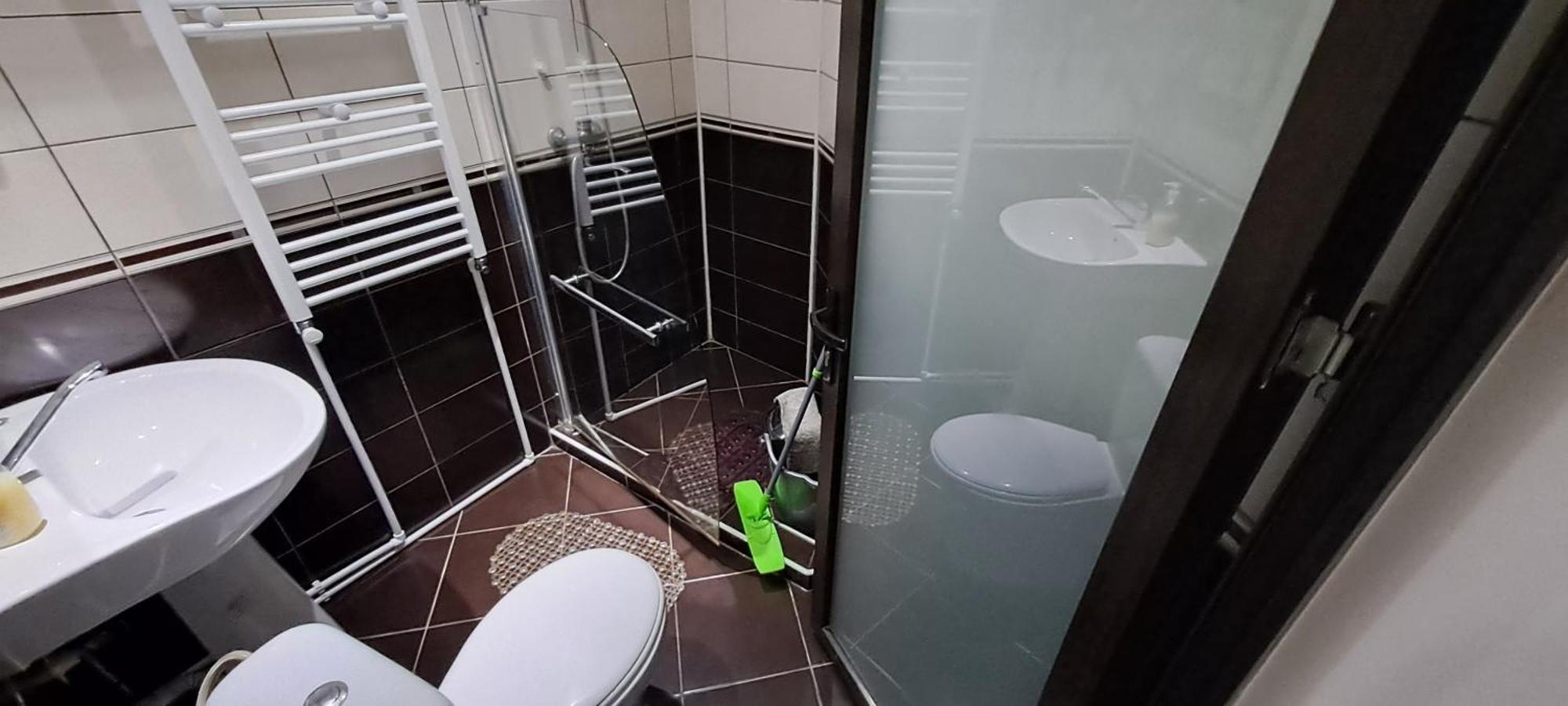 Apartament 3 camere strada Rozelor Etaj 3 Mangalia Exterior foto